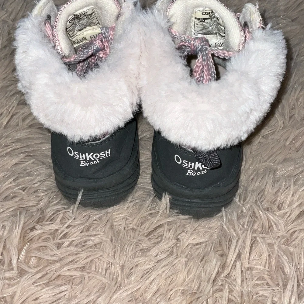 OshKosh B'gosh Glittery Pink and Black Boots